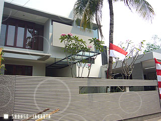 ZigZag House – Desain Arsitektur Interior rumah tinggal di Jakarta 